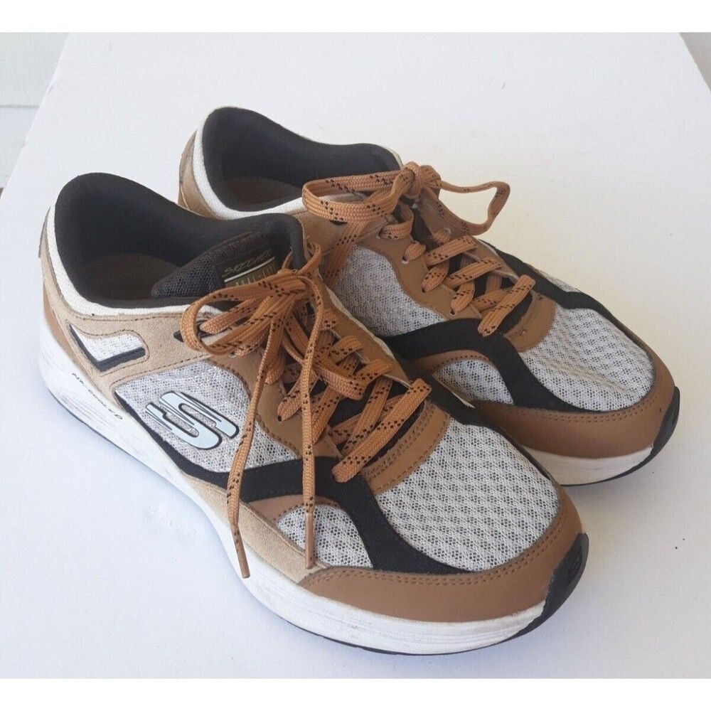 Skechers Men's Classic Fit Air Cooled Memory Foam Sneakers Sz 8 Brown White
